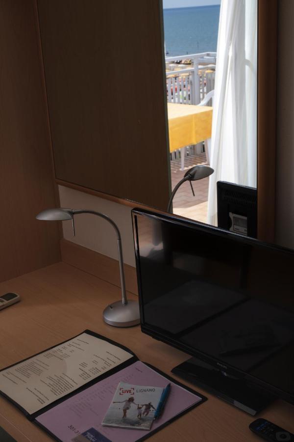 Dreibettzimmer mit Meerblick