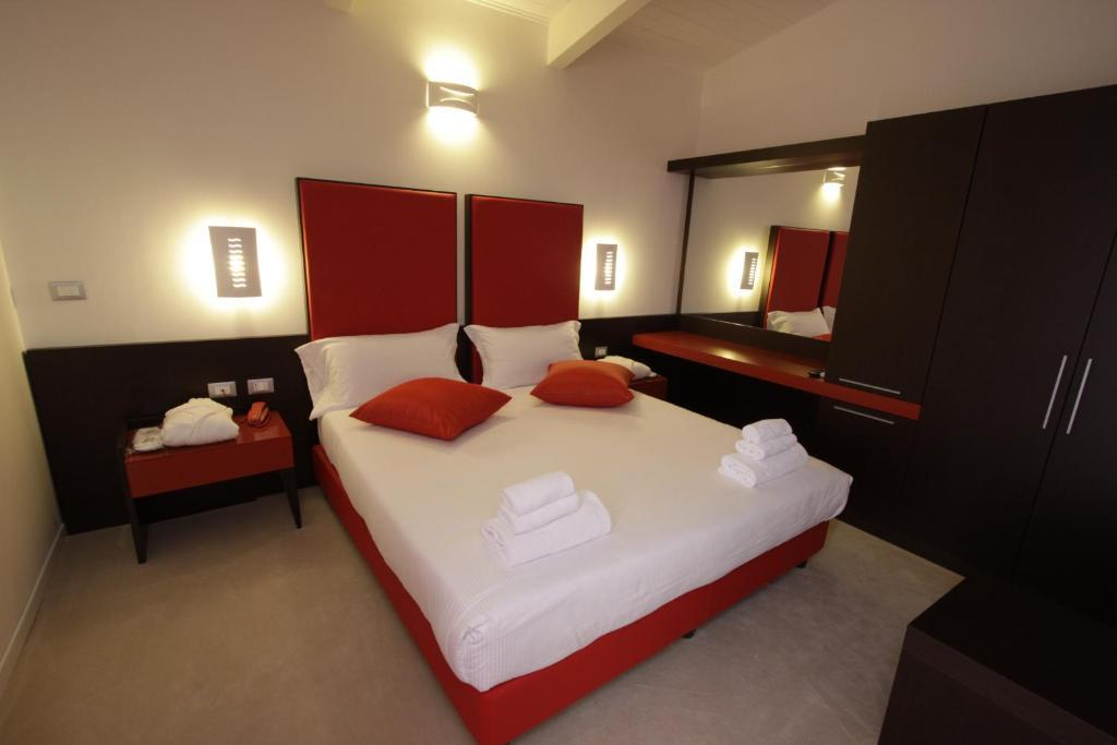 King Suite Sofa Bed