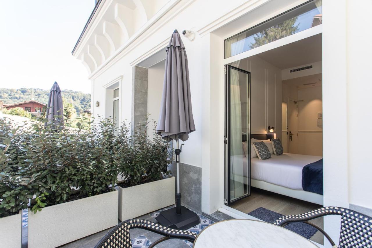 Double or Twin Room Terrace