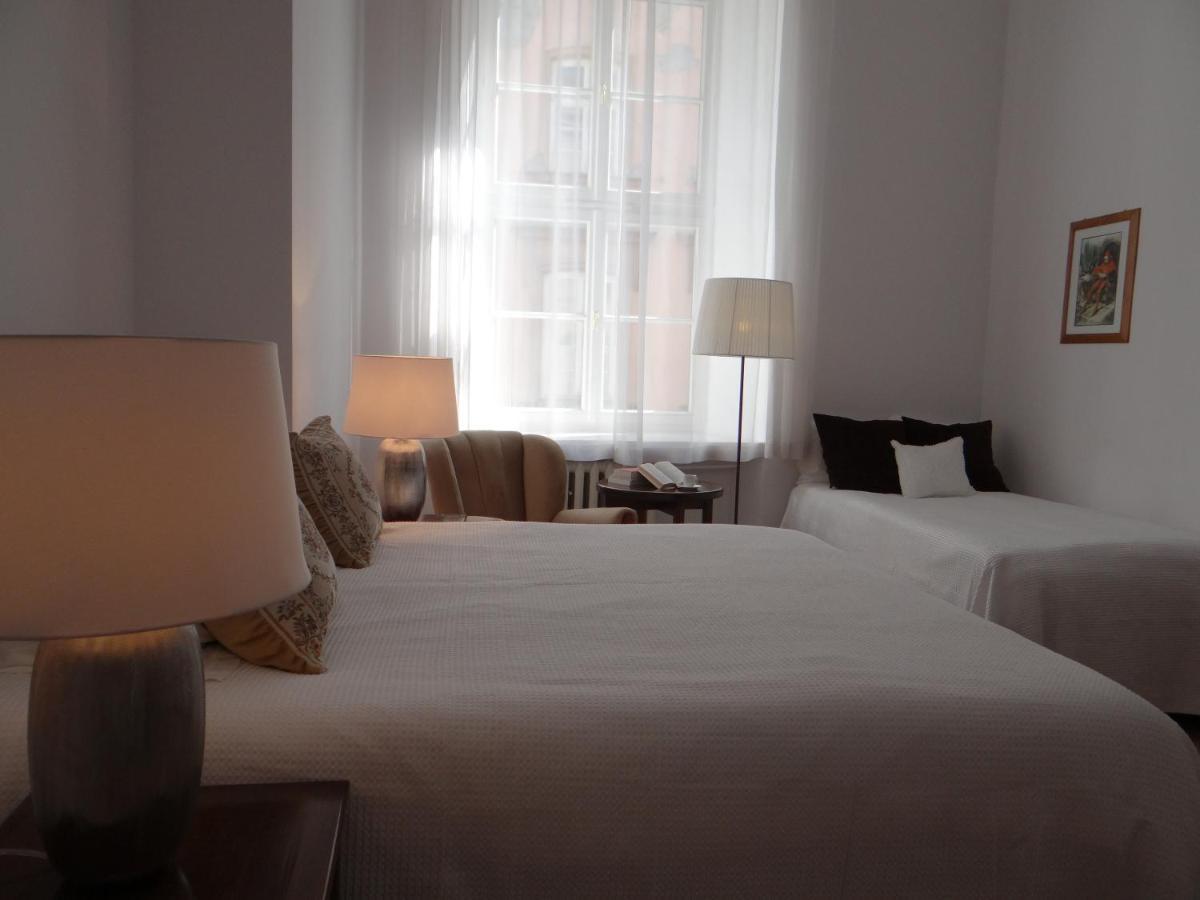 Deluxe Apartment