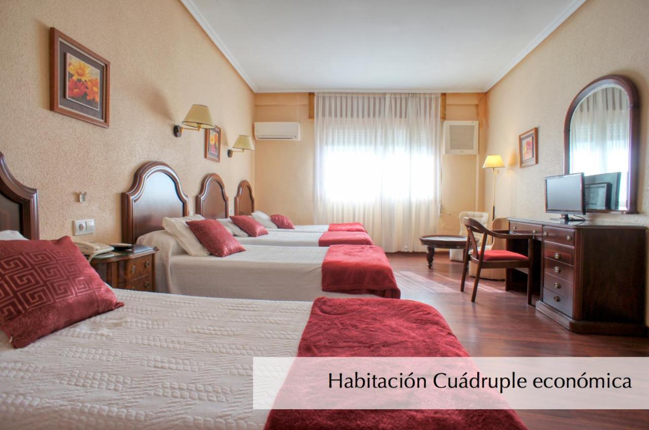 Economy Quadruple Room