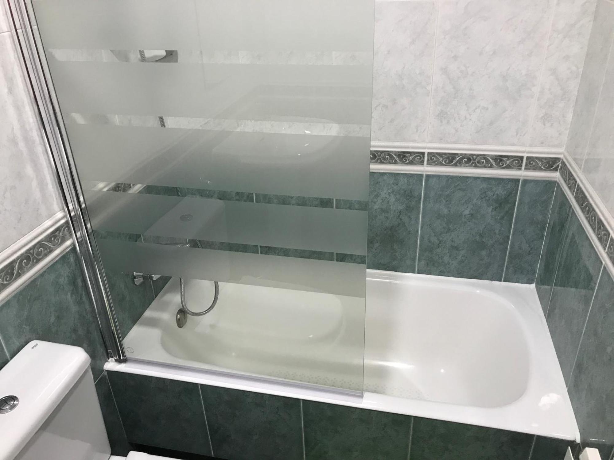 Twin Room,403191180:JPEG