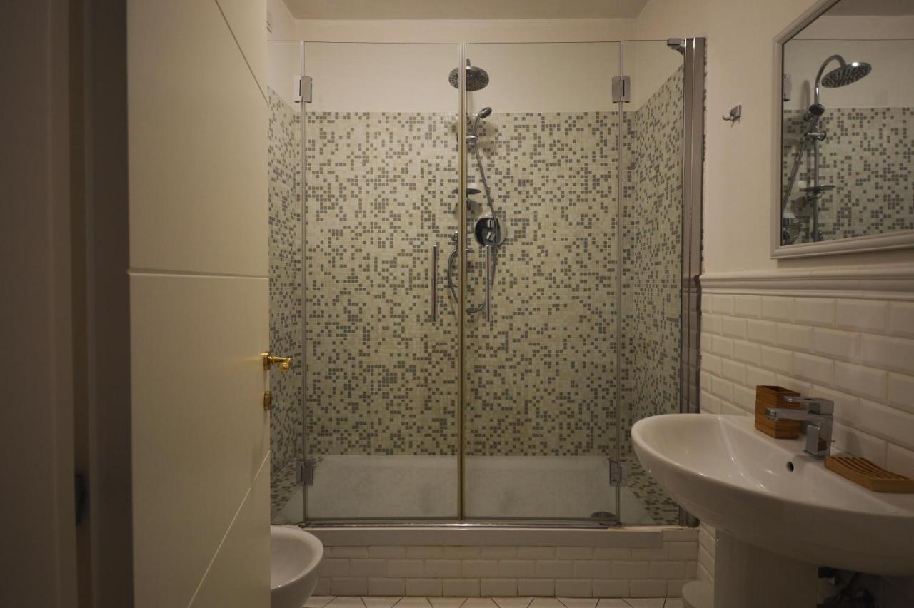Double Room,1162802616:JPEG