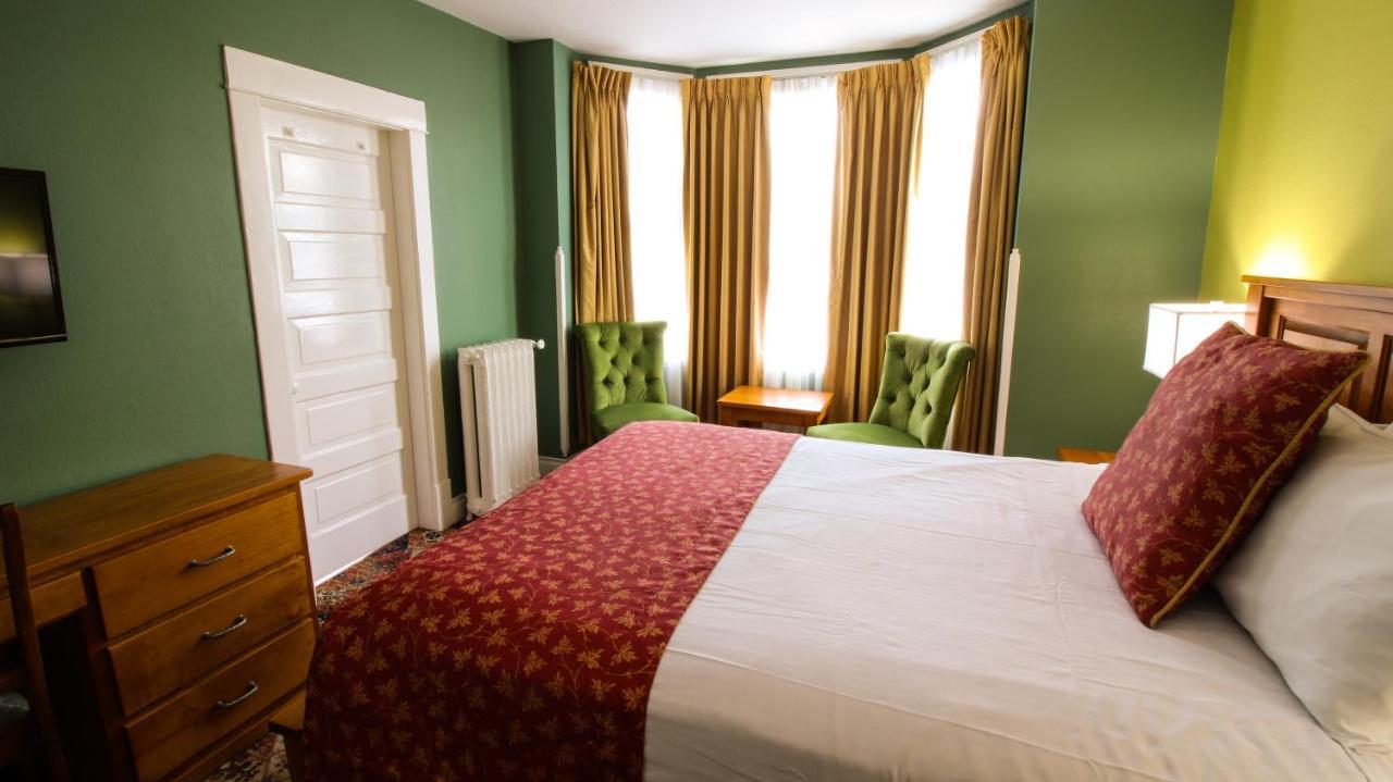 Classic Kamer met Queensize Bed