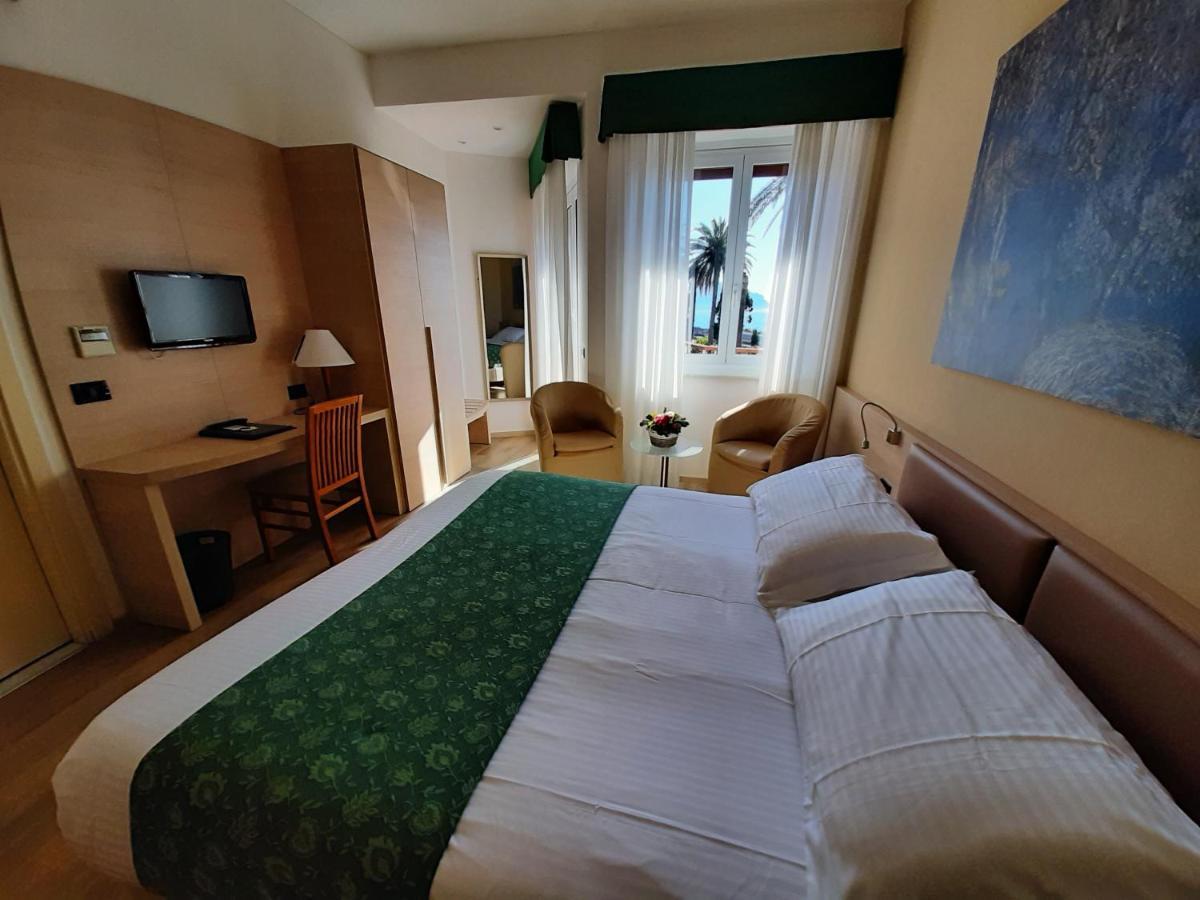 Chambre Double ou Lits Jumeaux Confort avec Balcon