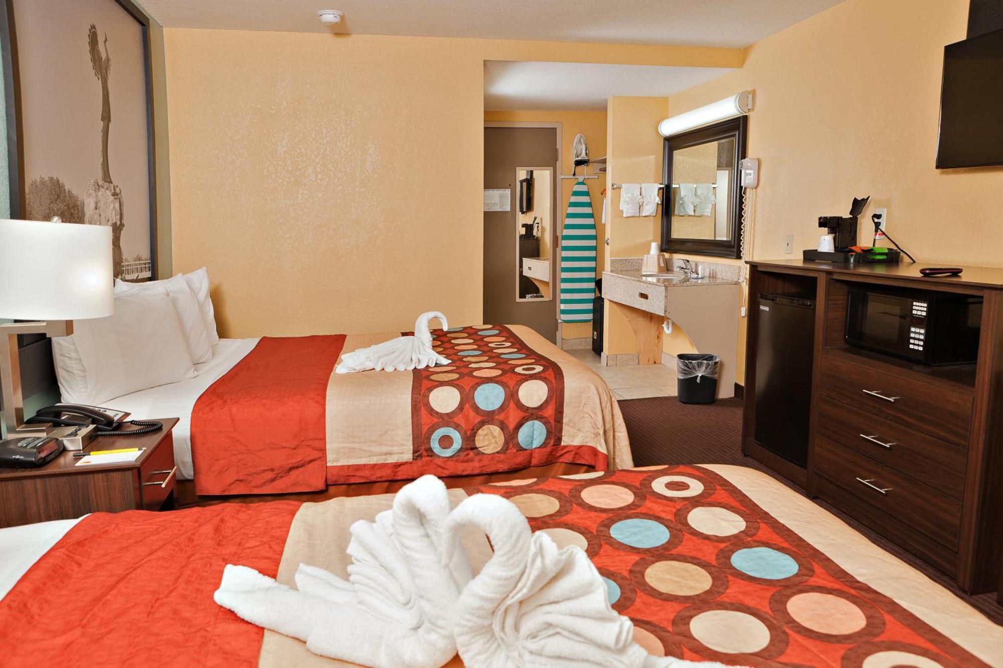 Queen Pet-Friendly Room with Two Queen Beds - Second Floor - Non-Smoking