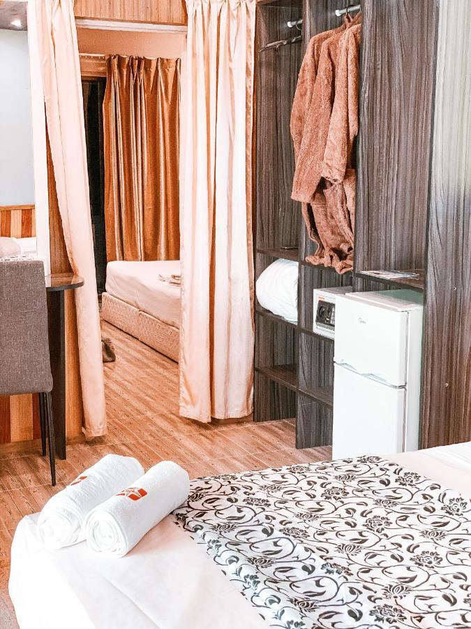 Chambre Familiale avec Douche à l'Italienne