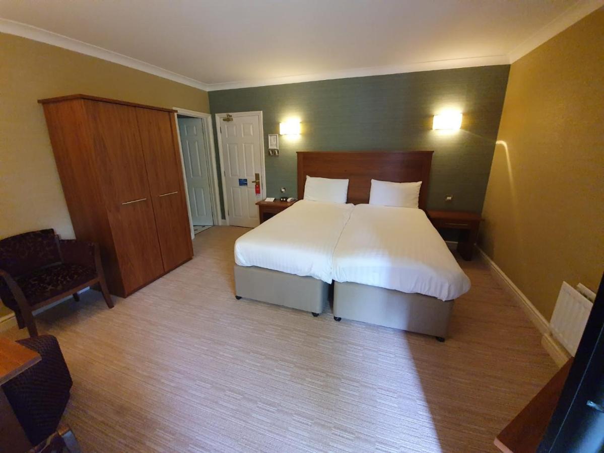 Standard Twin Room - Non-Smoking