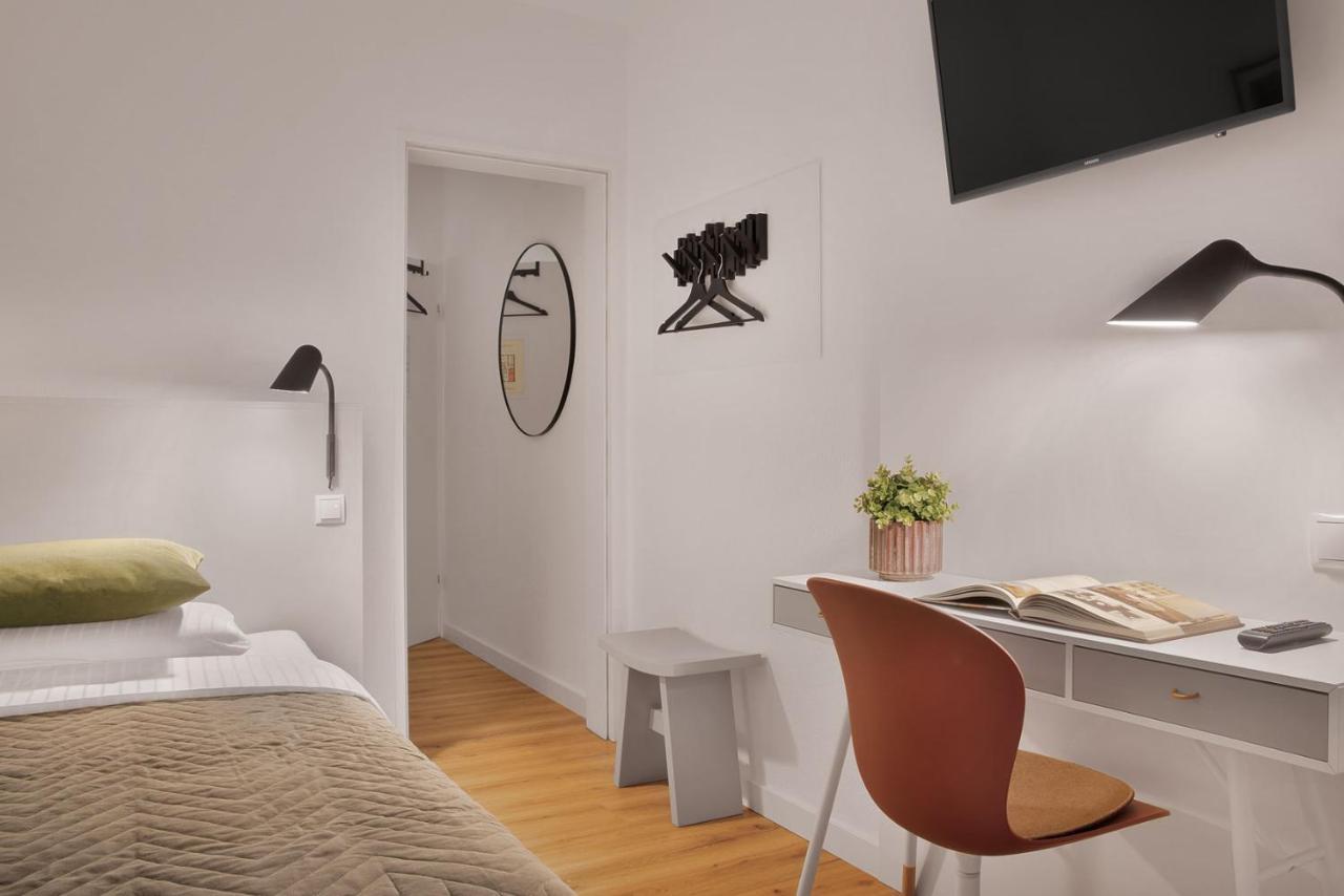 Single Room,1022390047:JPEG