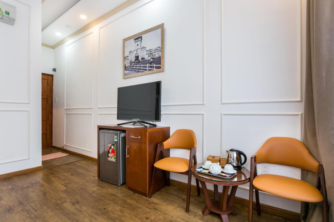 Suite with City View