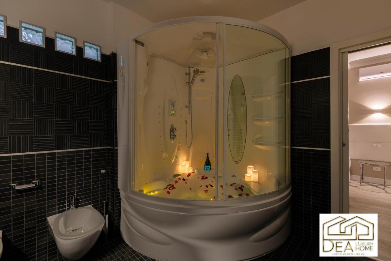 Deluxe Suite Spa Bath