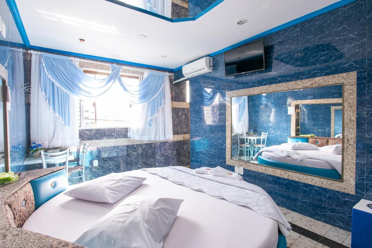 Quarto Duplo com Banheira de Hidromassagem