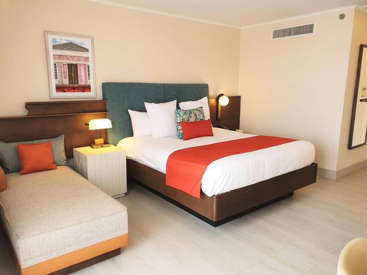Chambre Lit King-Size de Luxe - Vue sur Océan
