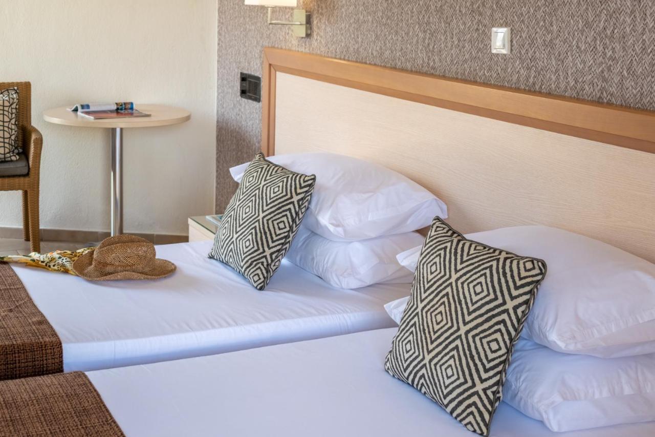 Superior Twin Room Garden View