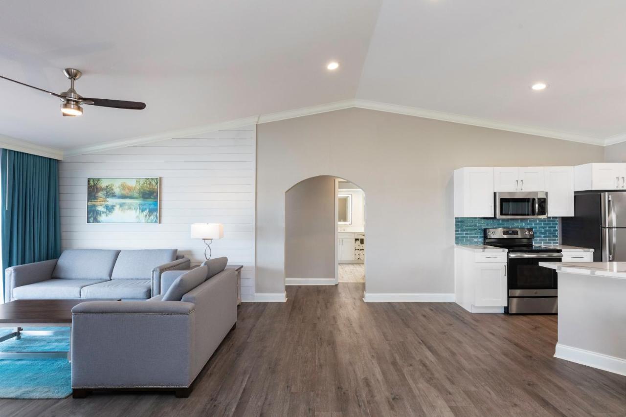 Two Bedroom Lake View Villa