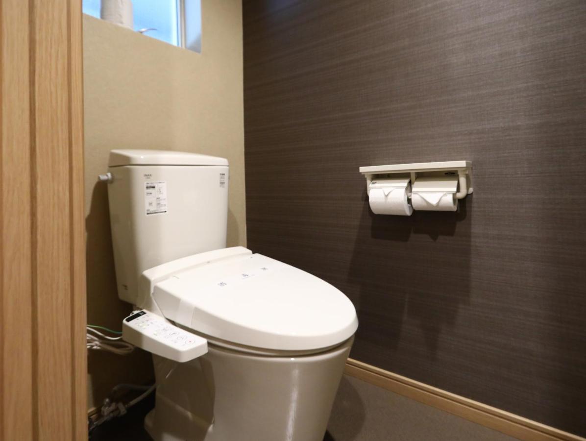 Japanese-Style Room