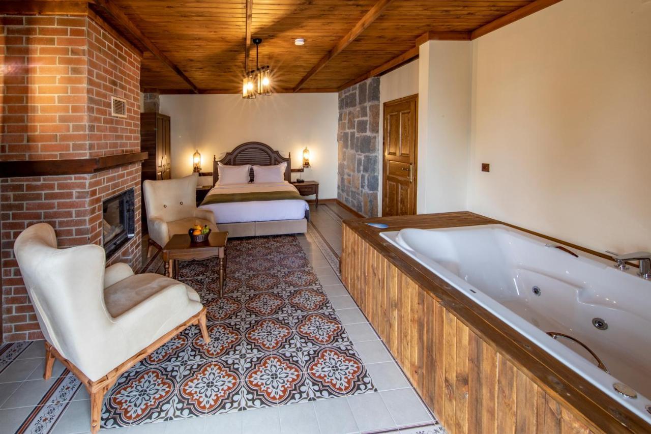 Junior Suite Balcony