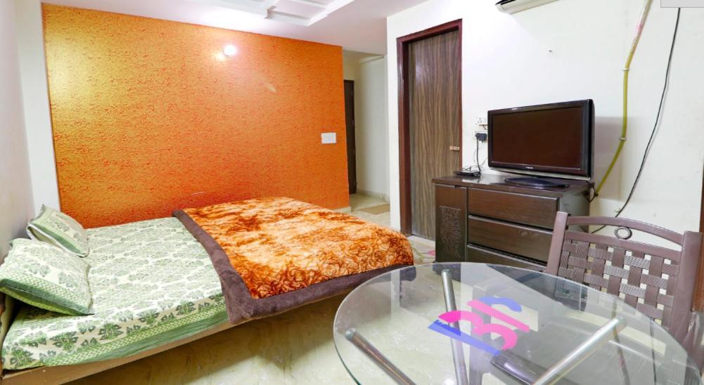 Deluxe Double Room with Extra Bed