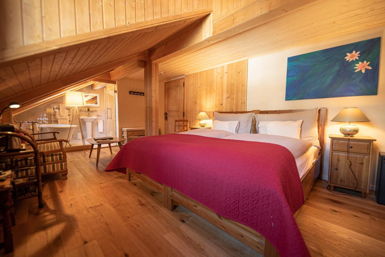 Chambre Double - Vue sur Rue