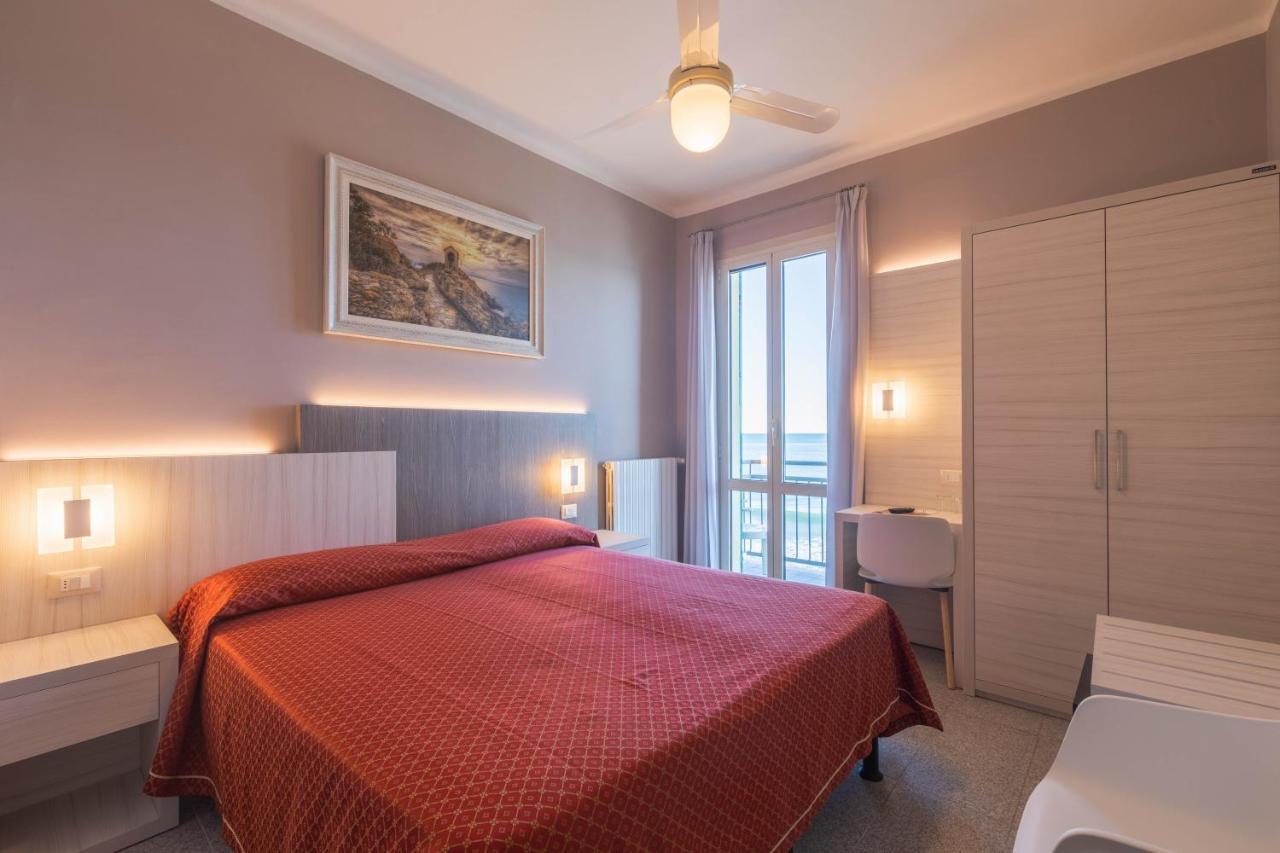Double Room Sea View,1028996101:JPEG