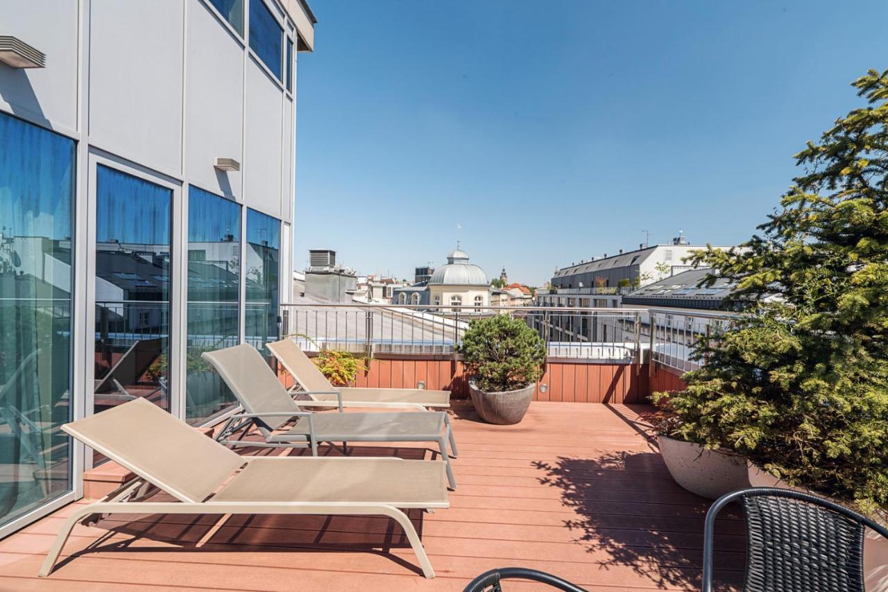Grand Lux Terrace View