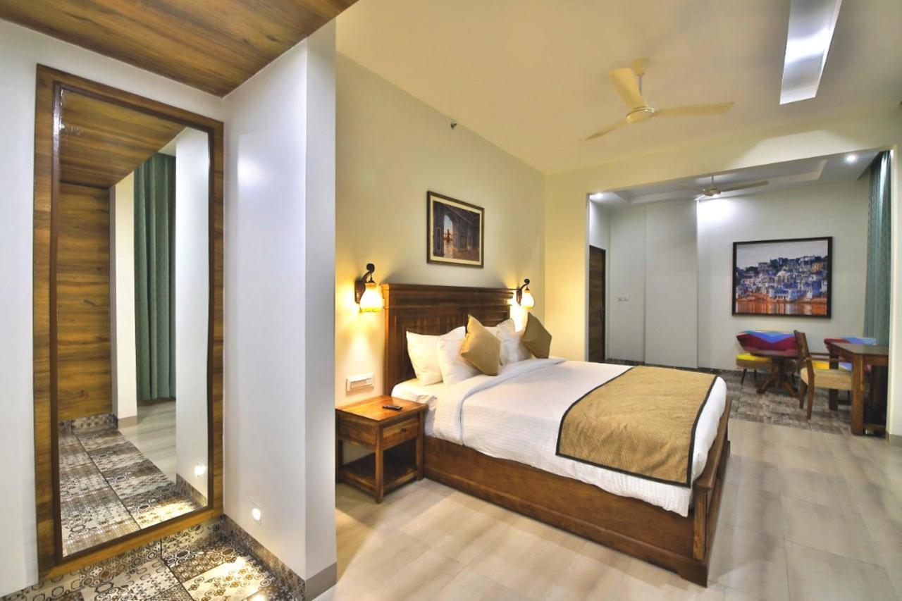 Queen Suite