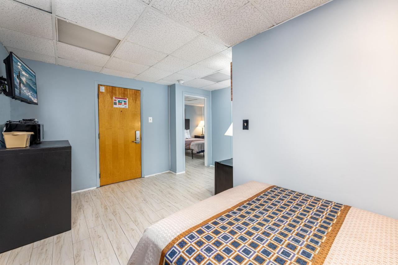 Two-Bedroom Suite