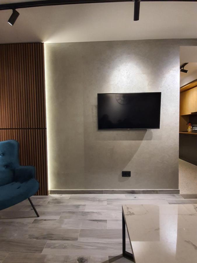 Superior One Bedroom Apartment Jacuzzi,1030367854:JPEG