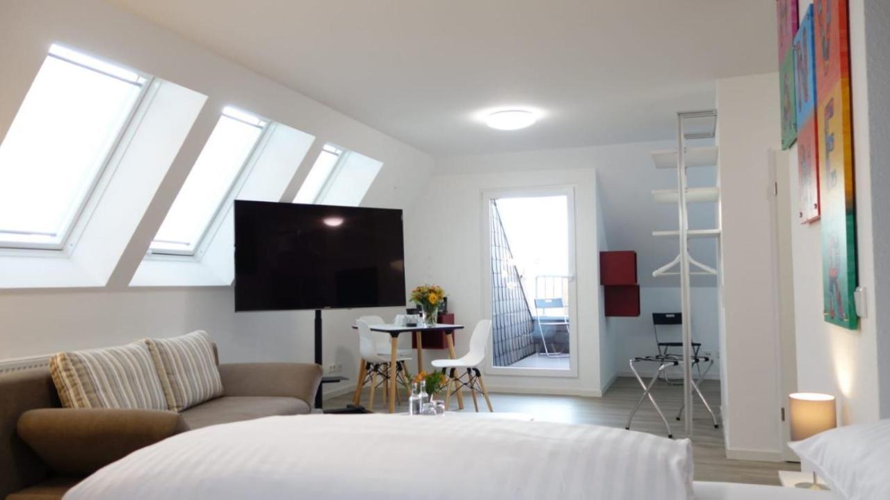 Junior Suite Balcony,1681811437:JPEG