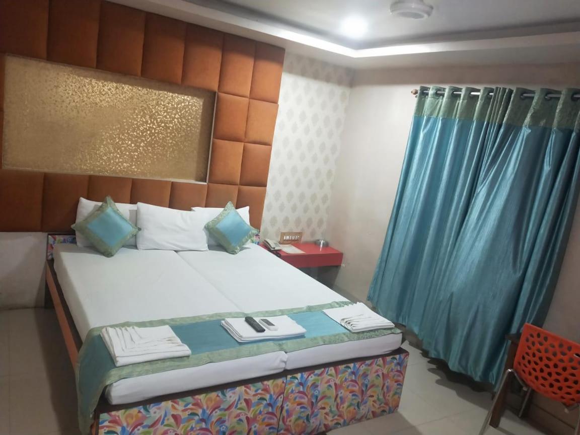 Super Deluxe Double Room