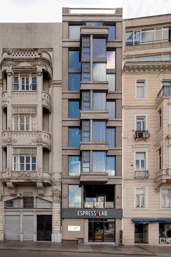 Apartment with Lake View,1031255812:JPEG