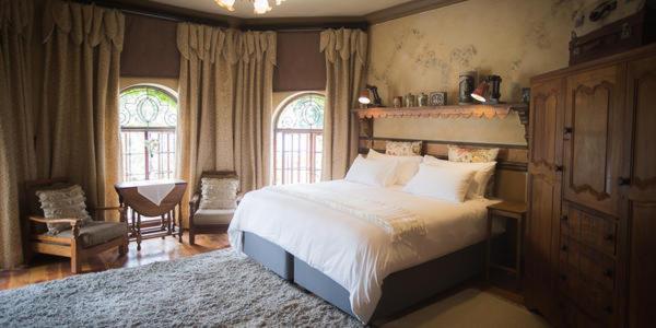 Premium King Room