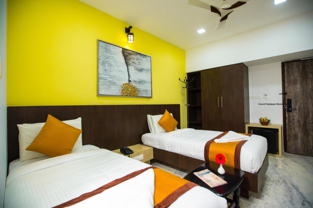 Twin Room with Balcony