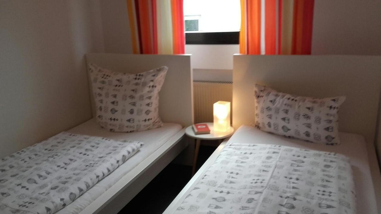 Familienzimmer mit Balkon