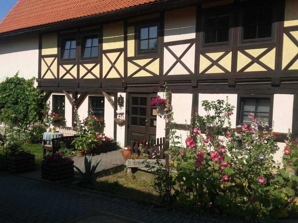Familienzimmer mit Bad