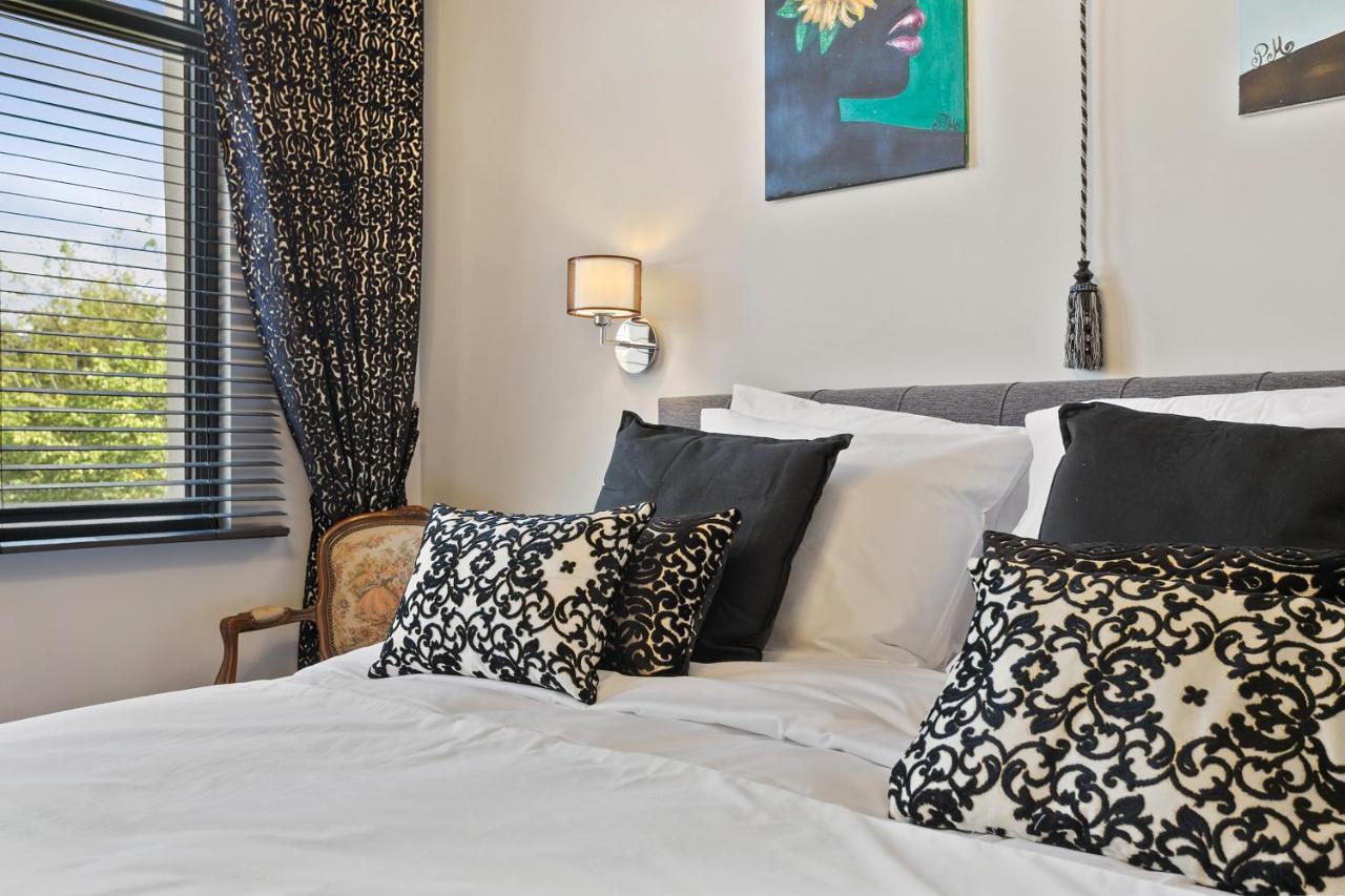 Double Room with Private Bathroom,1158367296:JPEG