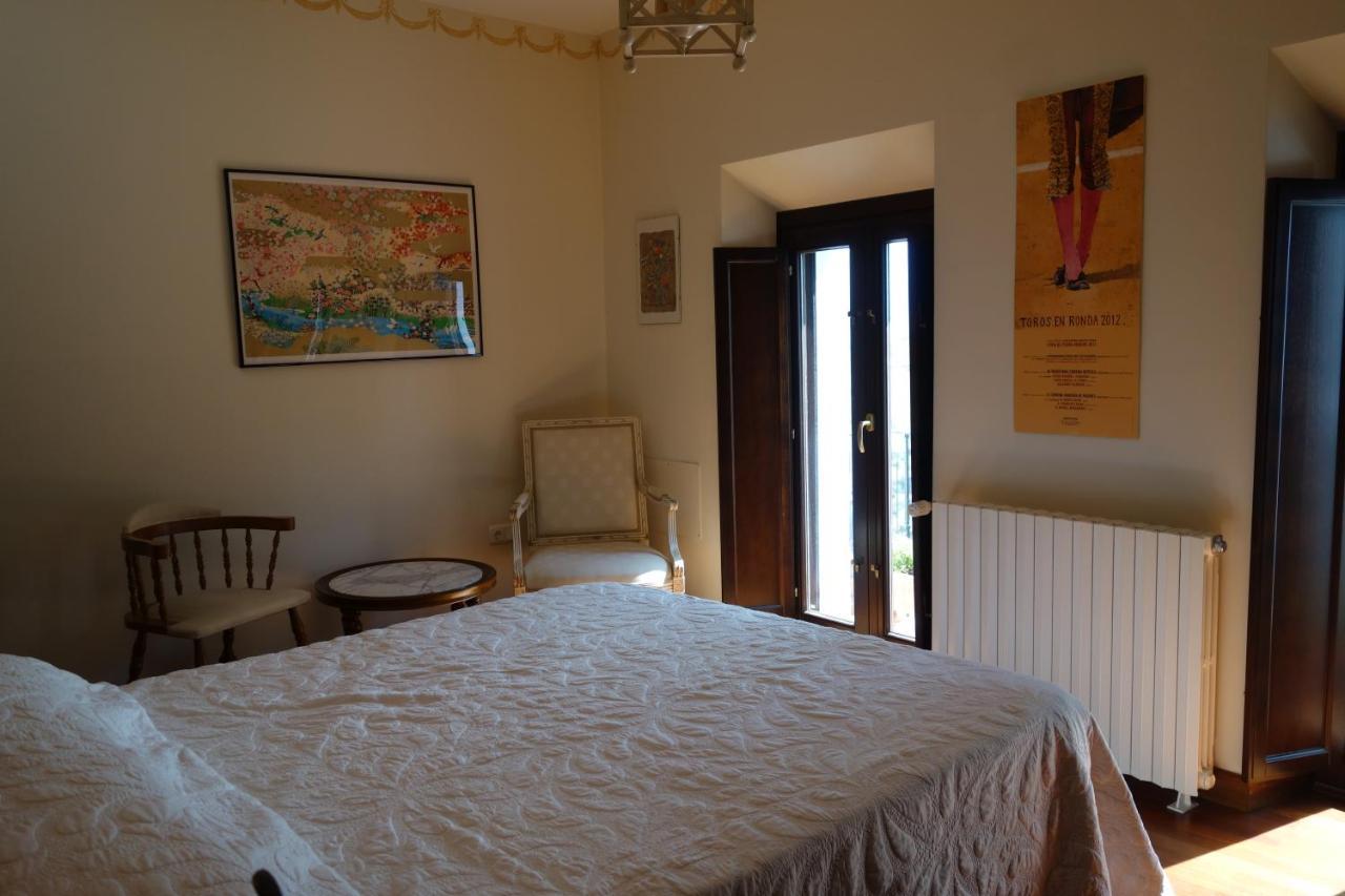 Habitación Doble con vistas a la montaña