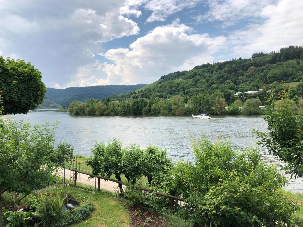 Deluxe Doppelzimmer mit Balkon und Flussblick