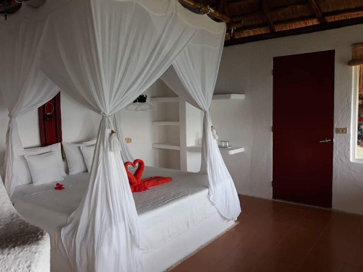 Bungalow with Sea View