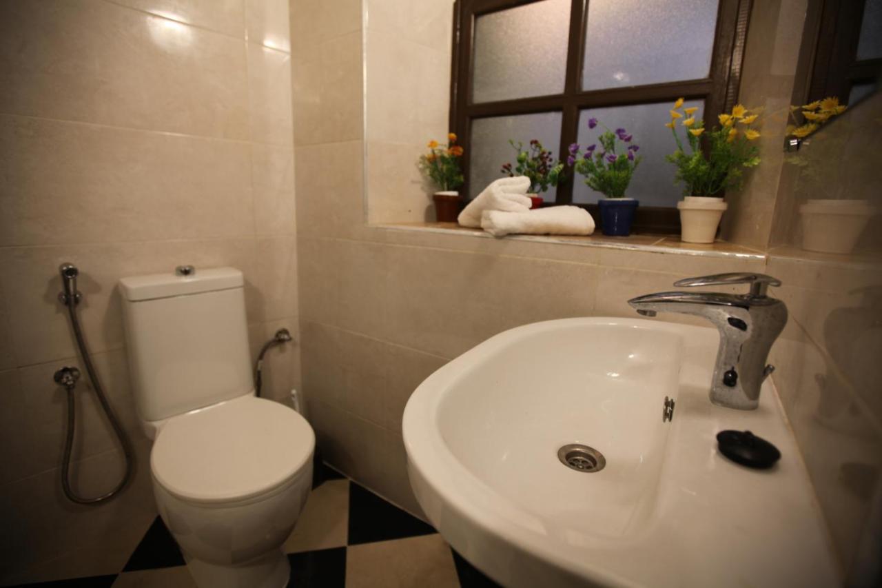 Habitación Doble con baño - 1 o 2 camas