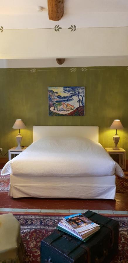 Chambre Double Deluxe (2 Adultes + 1 Enfant)