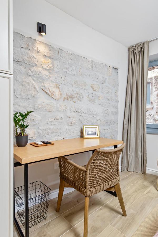 Double Room,1033758044:JPEG