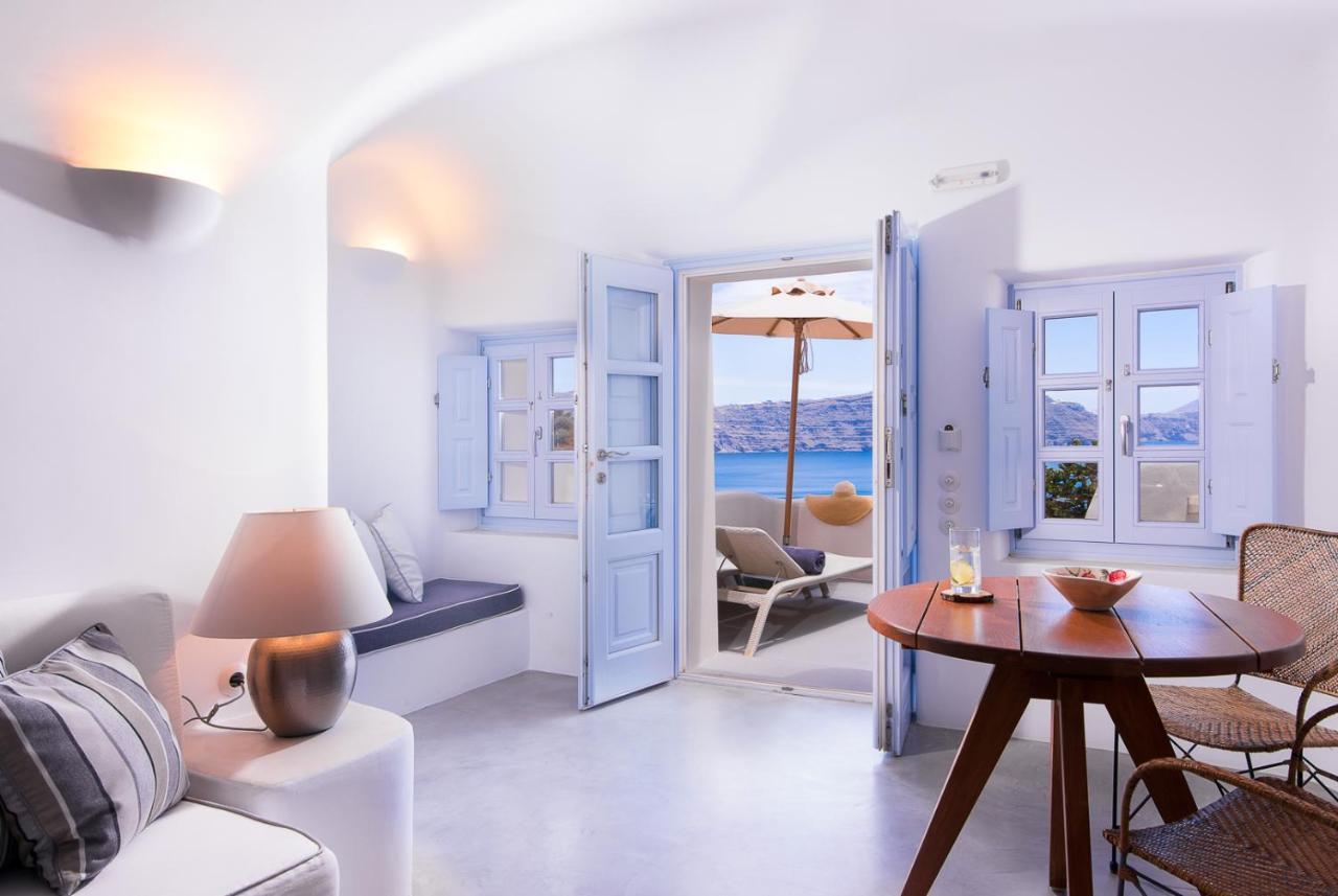 Louisa Cave Suite with Caldera View