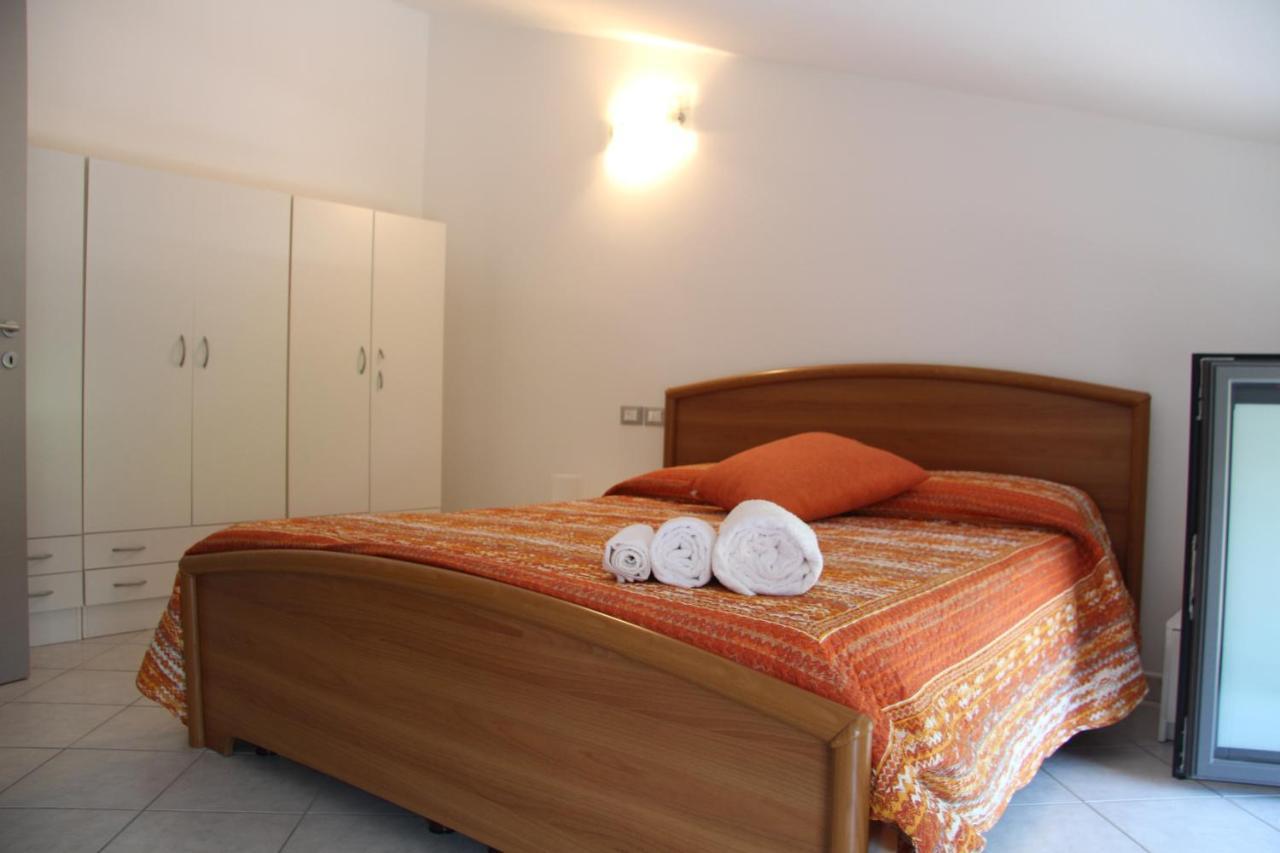 Deluxe Zimmer (2 Erwachsene & 1 Kind)