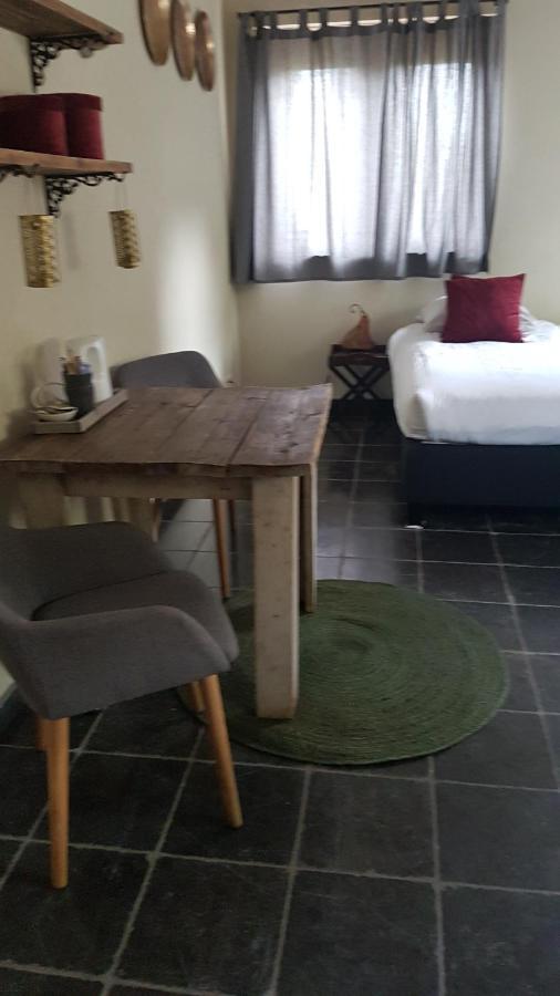 Deluxe Kamer (2 Volwassenen + 1 Kind)