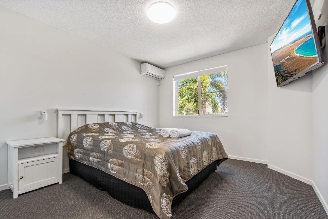 Premium Two Bedroom Apartment- Mid Floor