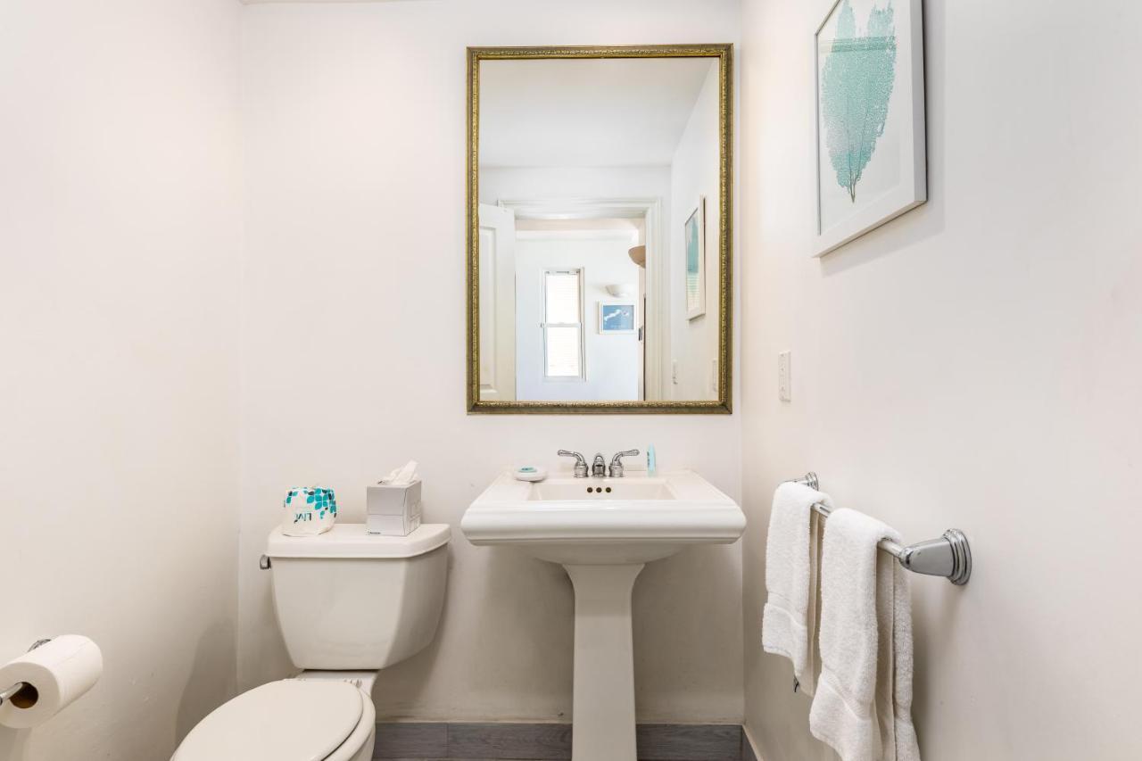 1-Bedroom Oceanfront (4303)