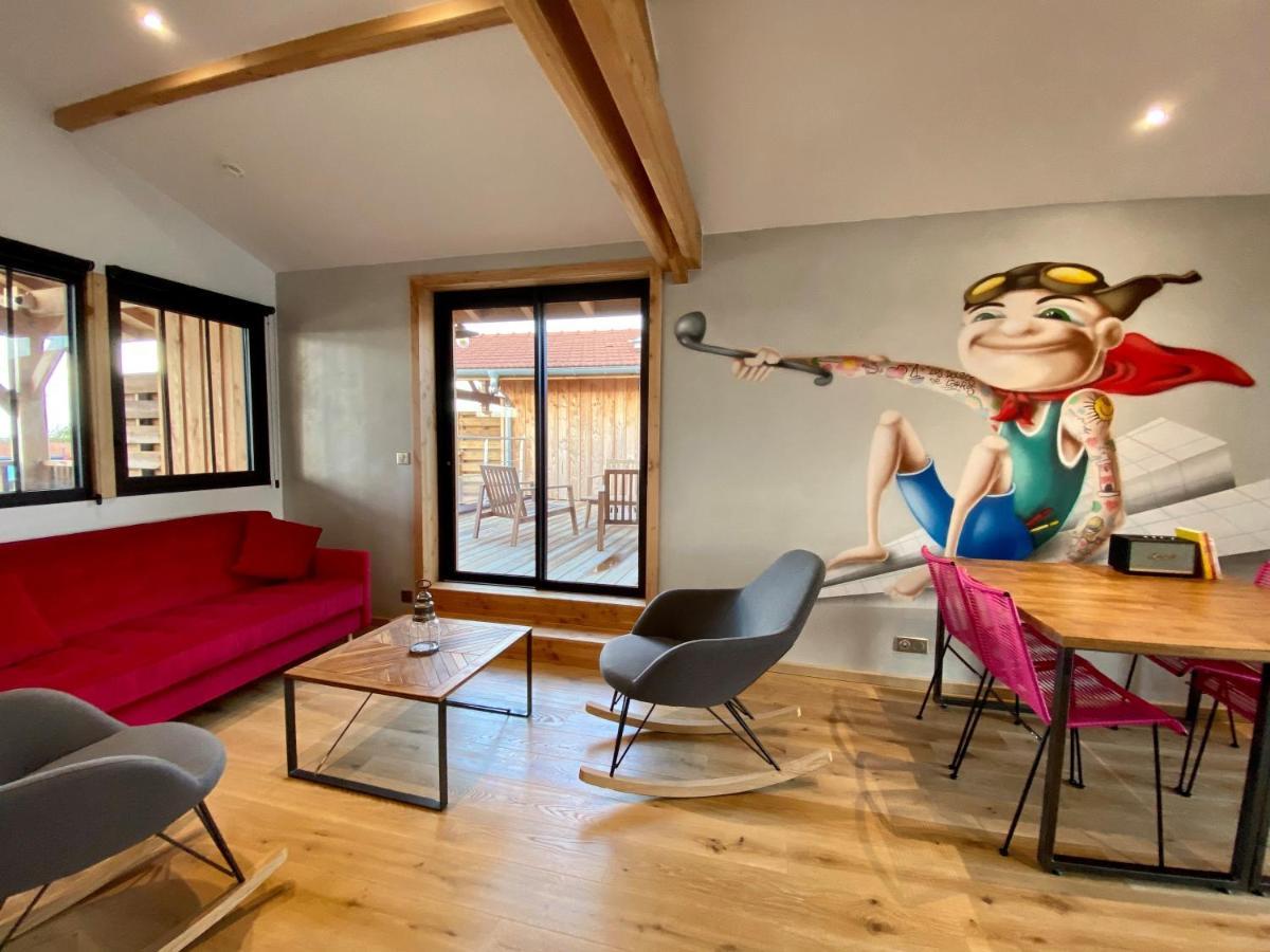Suite avec 3 Terrasses Privées - Premier Étage