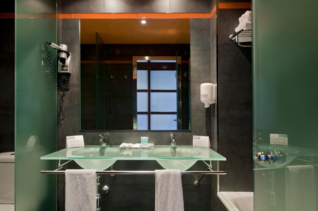 Chambre Double avec Lit d'Appoint