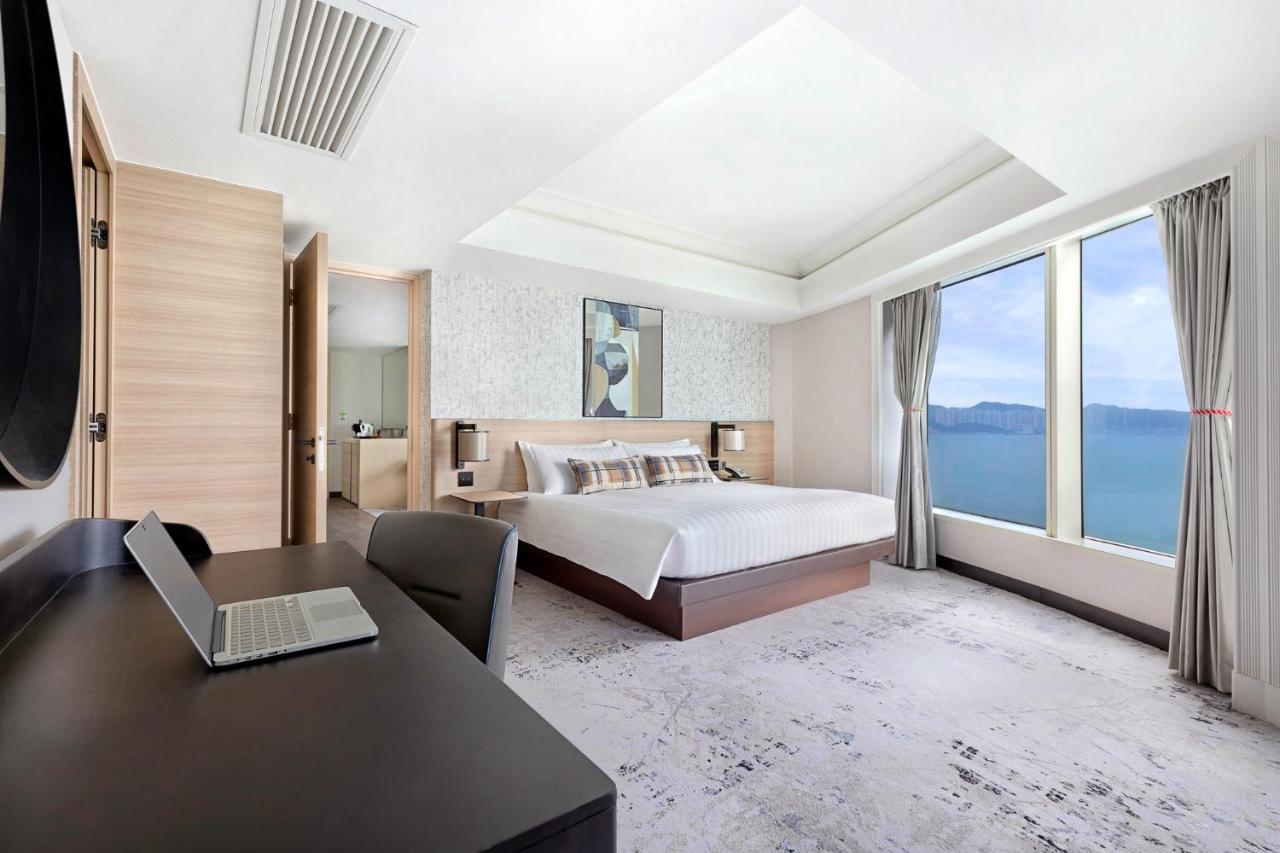 Deluxe Harbourview Suite,1037792656:JPEG